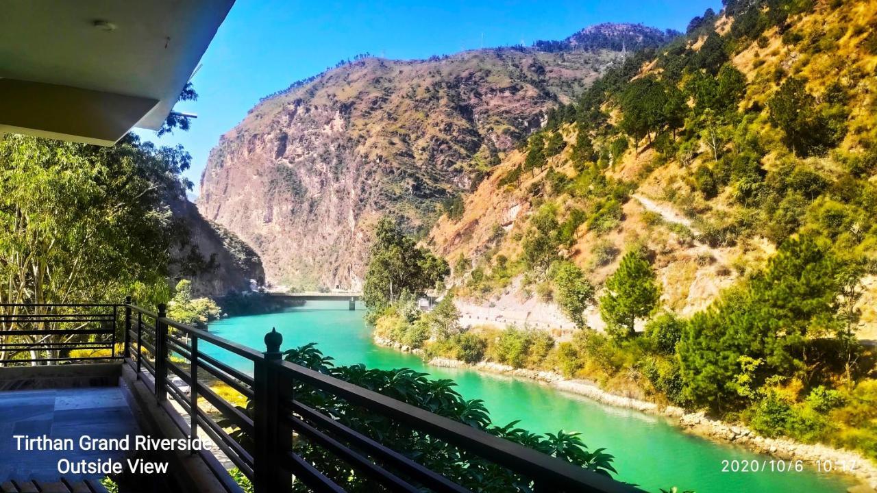 Tirthan Grand Riverside Banjār 외부 사진